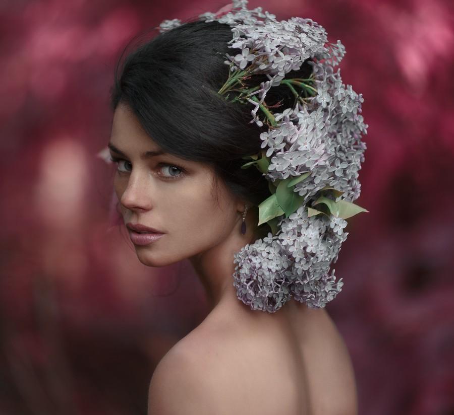 Ты любишь меж строчек...