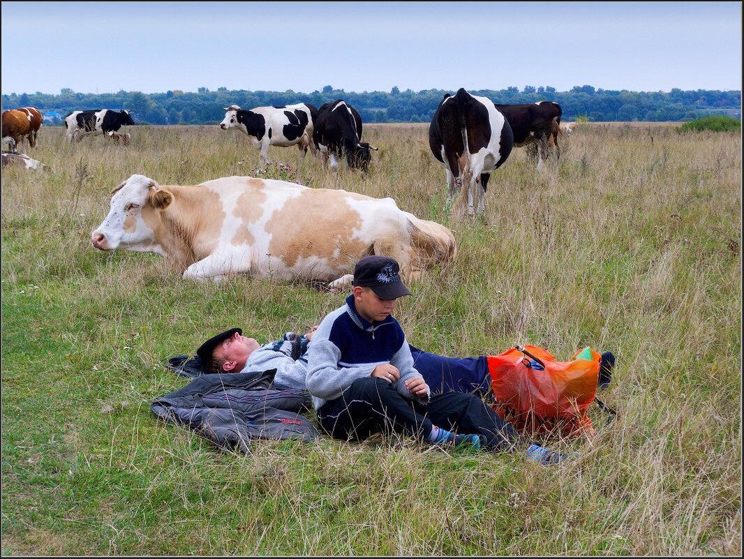 ПОДПАСОК ВОЛОДЯ.