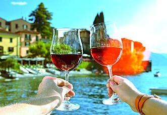 Оранжево - бордовые