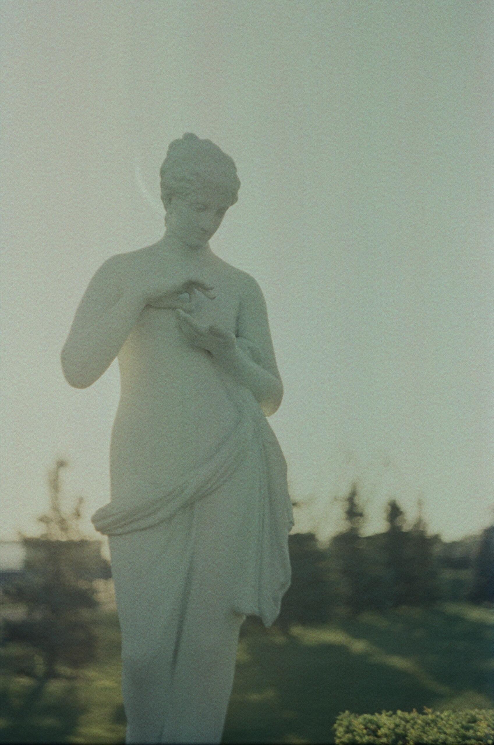 Элегия статуи к человеку