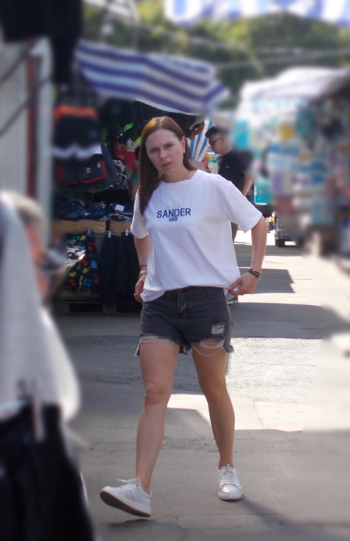 А в раве крычат