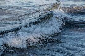 НА ВОЛНАХ СУДЬБЫ...