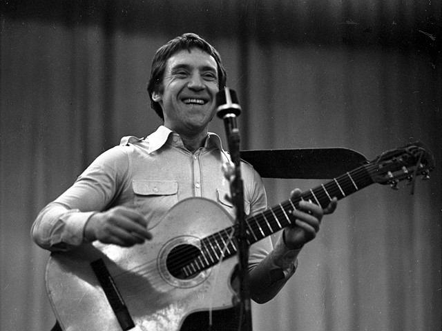 ЖИВ ВОЛОДЯ – Короткий Стих № 43