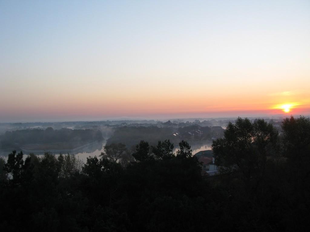 Рассвет и восход Солнца 12 октября 2014 в Конча-Заспа