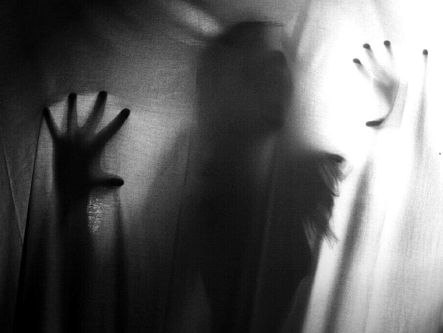 Душевнобольные.