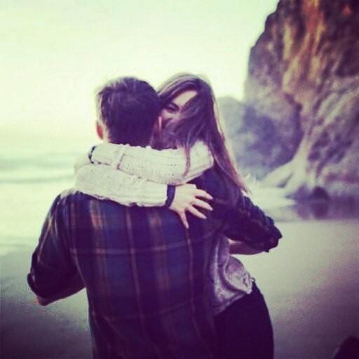 В твоих глазах зелёных я вижу в феврале весну