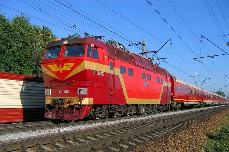 "КРАСНАЯ СТРЕЛА"