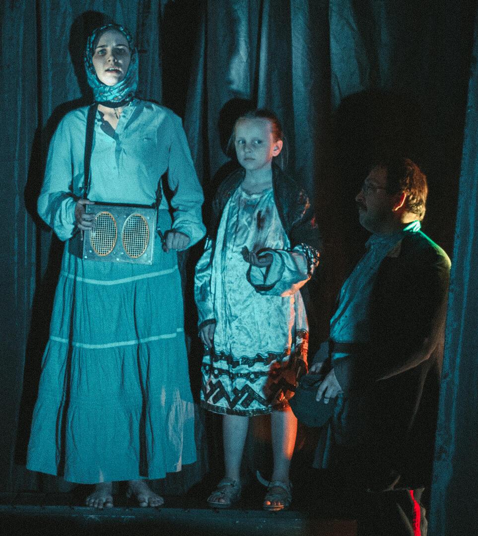 Цвели цветики (песня из спектакля "На дне" 