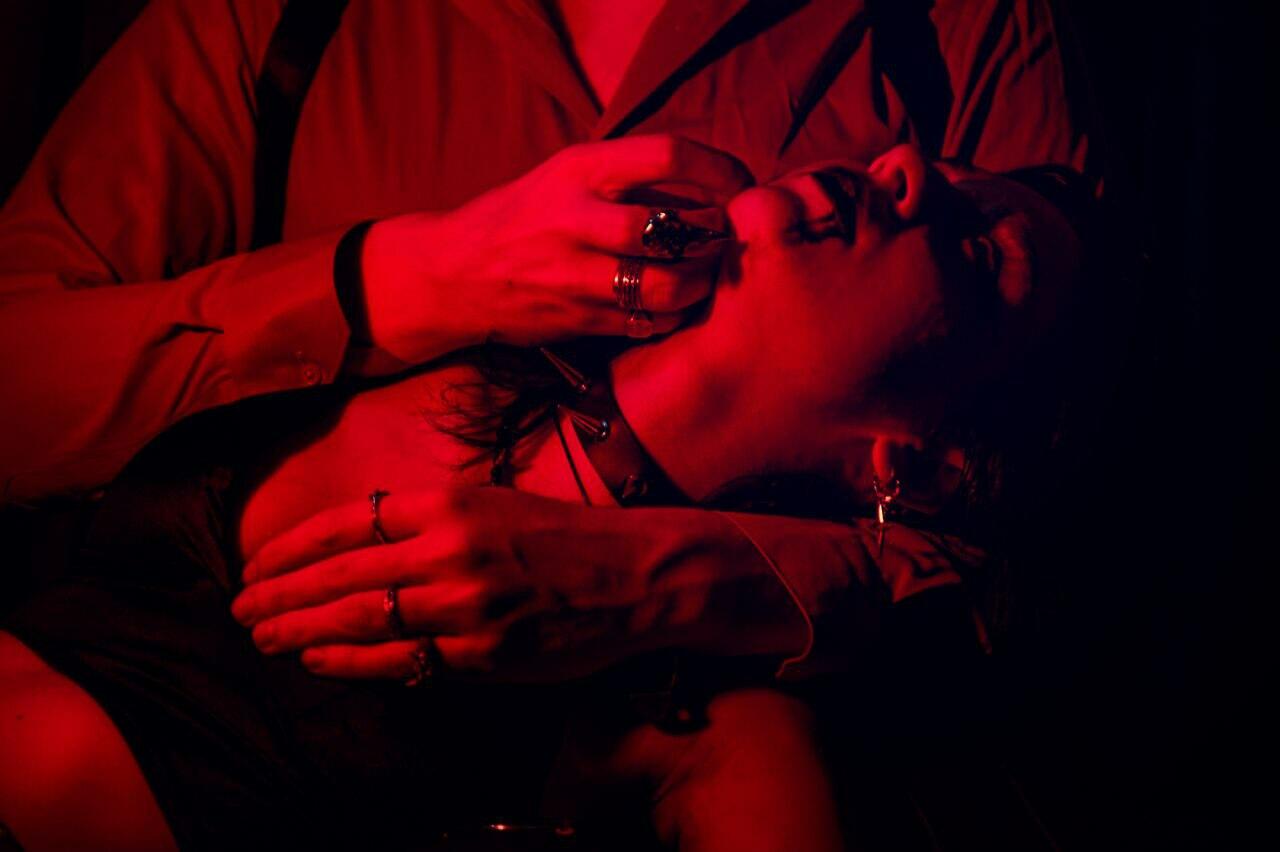 *** То ли алкоголь...