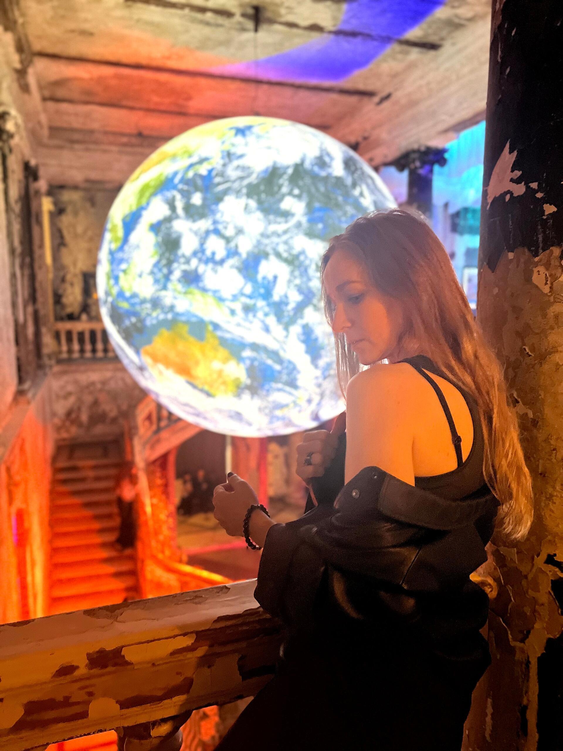 Просто не умели мы любить