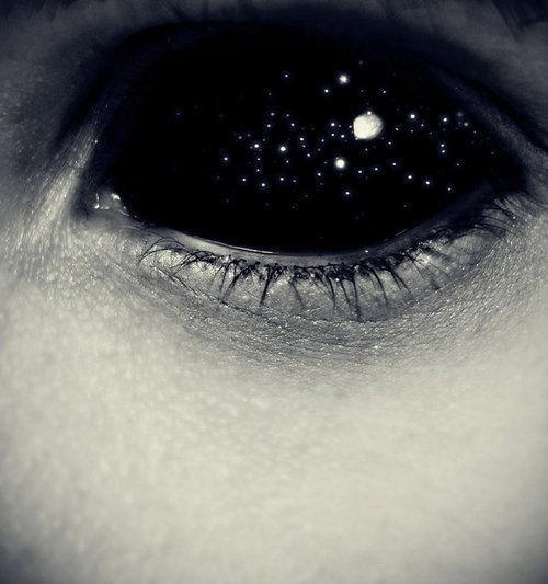 Я люблю смотреть в черные очи ночи