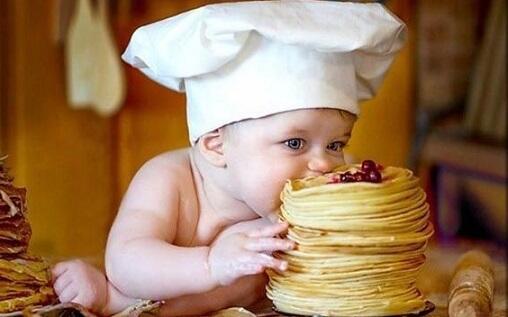 ЕДЕМ К БАБУШКЕ НА БЛИНЫ!