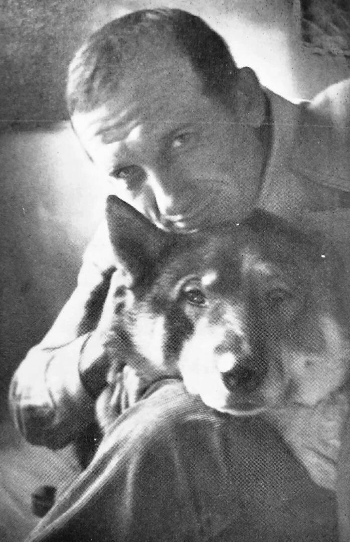 Все поэты и я.