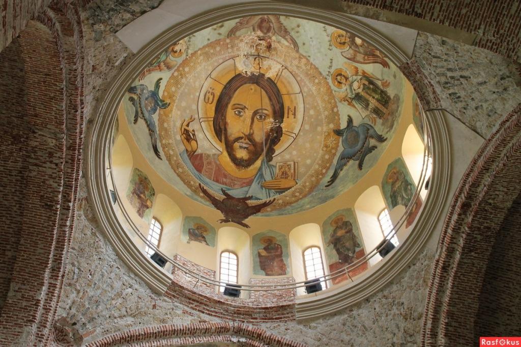 СВОЁ СЧАСТЬЕ