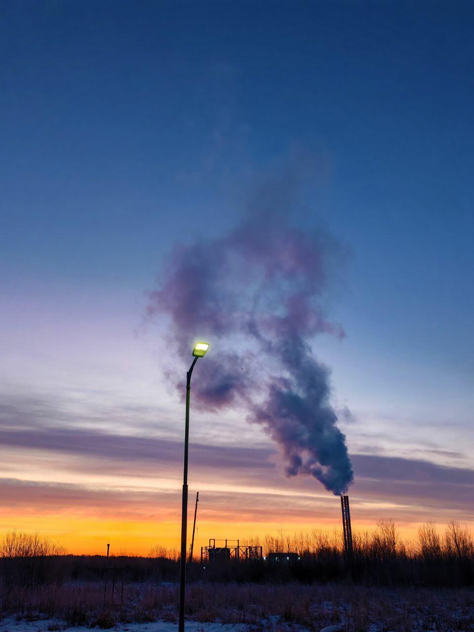 Одинокий фонарь 