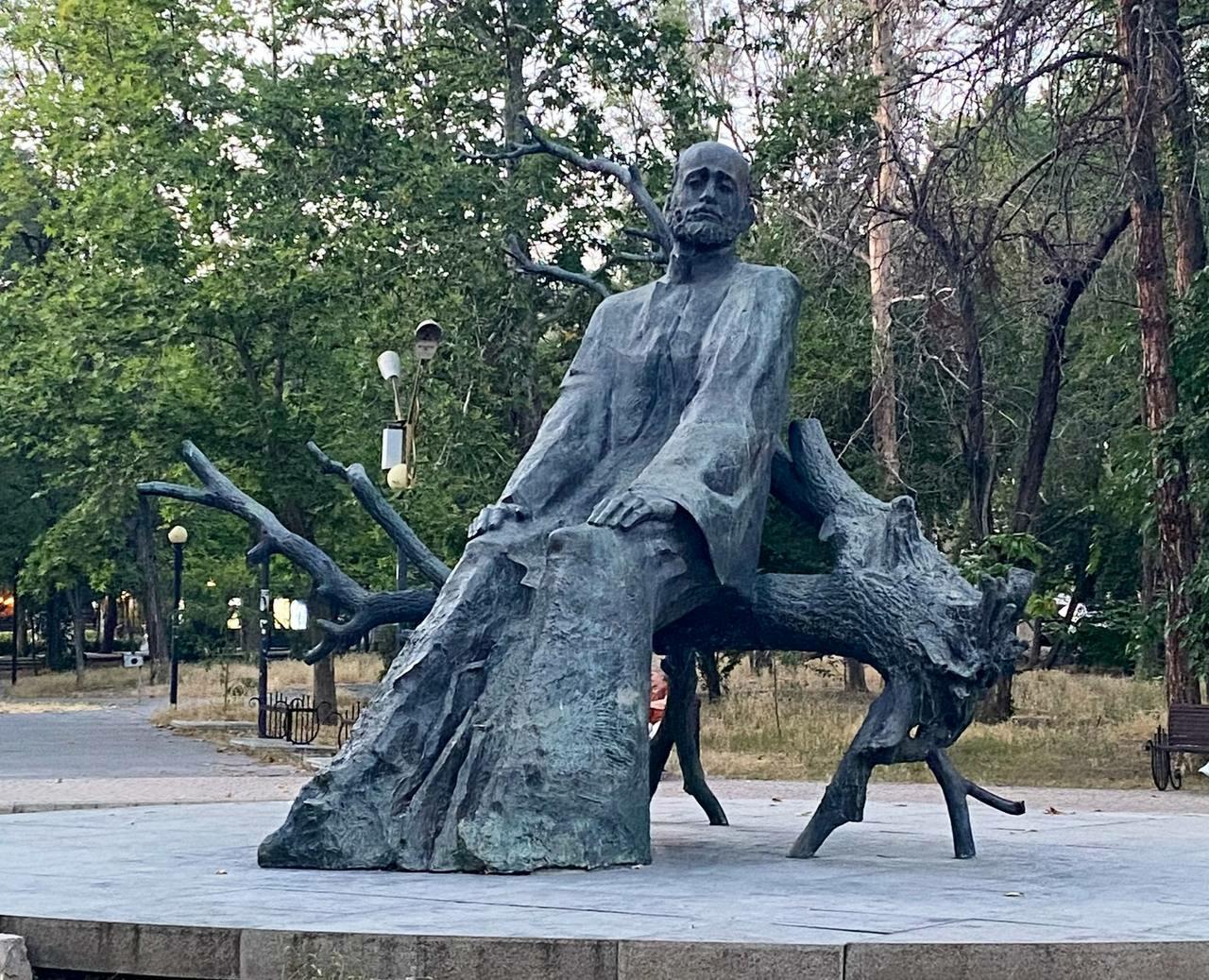 На мелодию Комитаса “Al Aylughs”