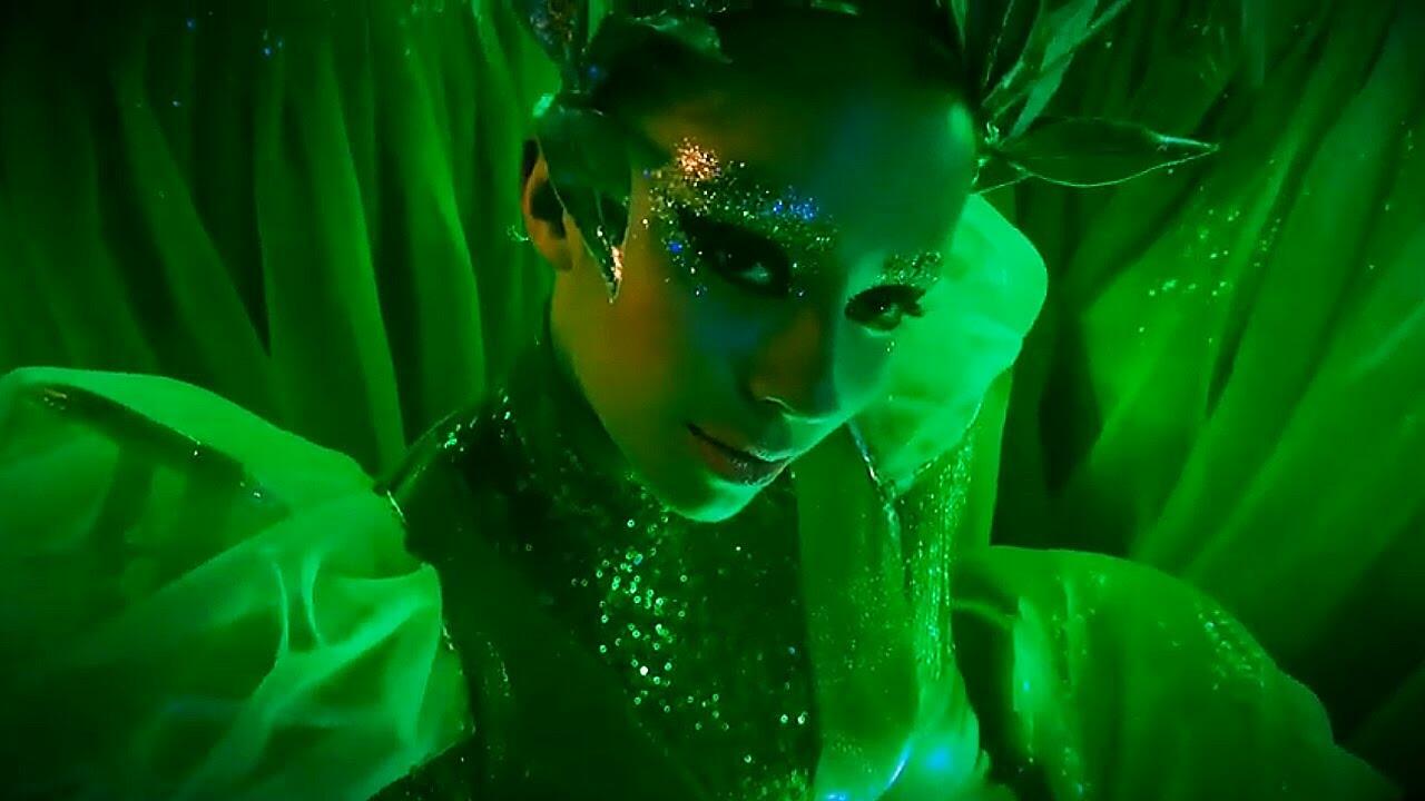 И СТУПАЙ В СВОЁ БОЛОТО - ( сказочка )