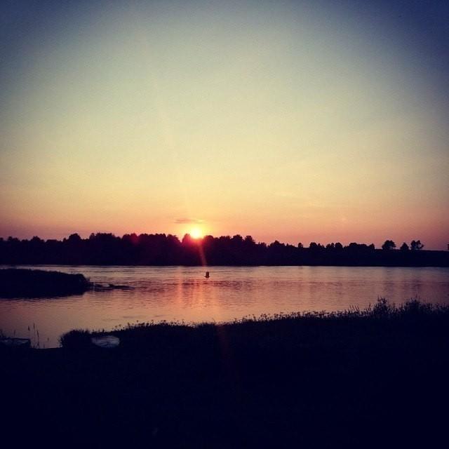 Поучись у камней молчанию ...