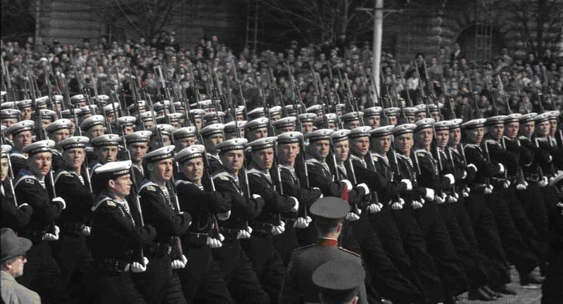 Тренировка к параду на Дворцовой