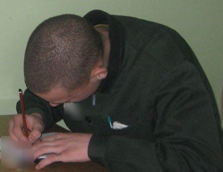 ЭТИХ СТРОК НЕ УДЕРЖИТ РЕШЁТКА ...