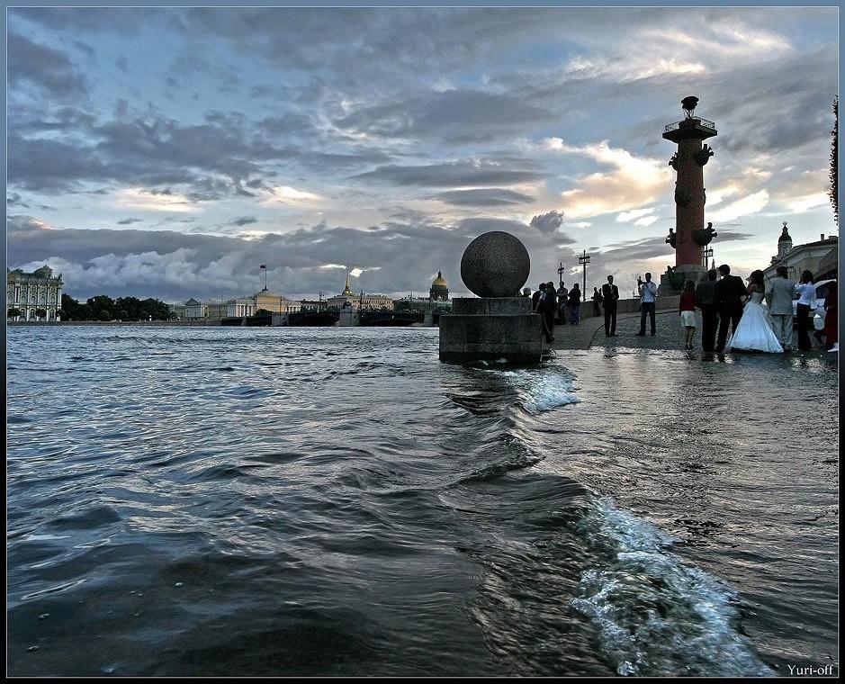 Пропитан ветром...(Питерская зарисовка)