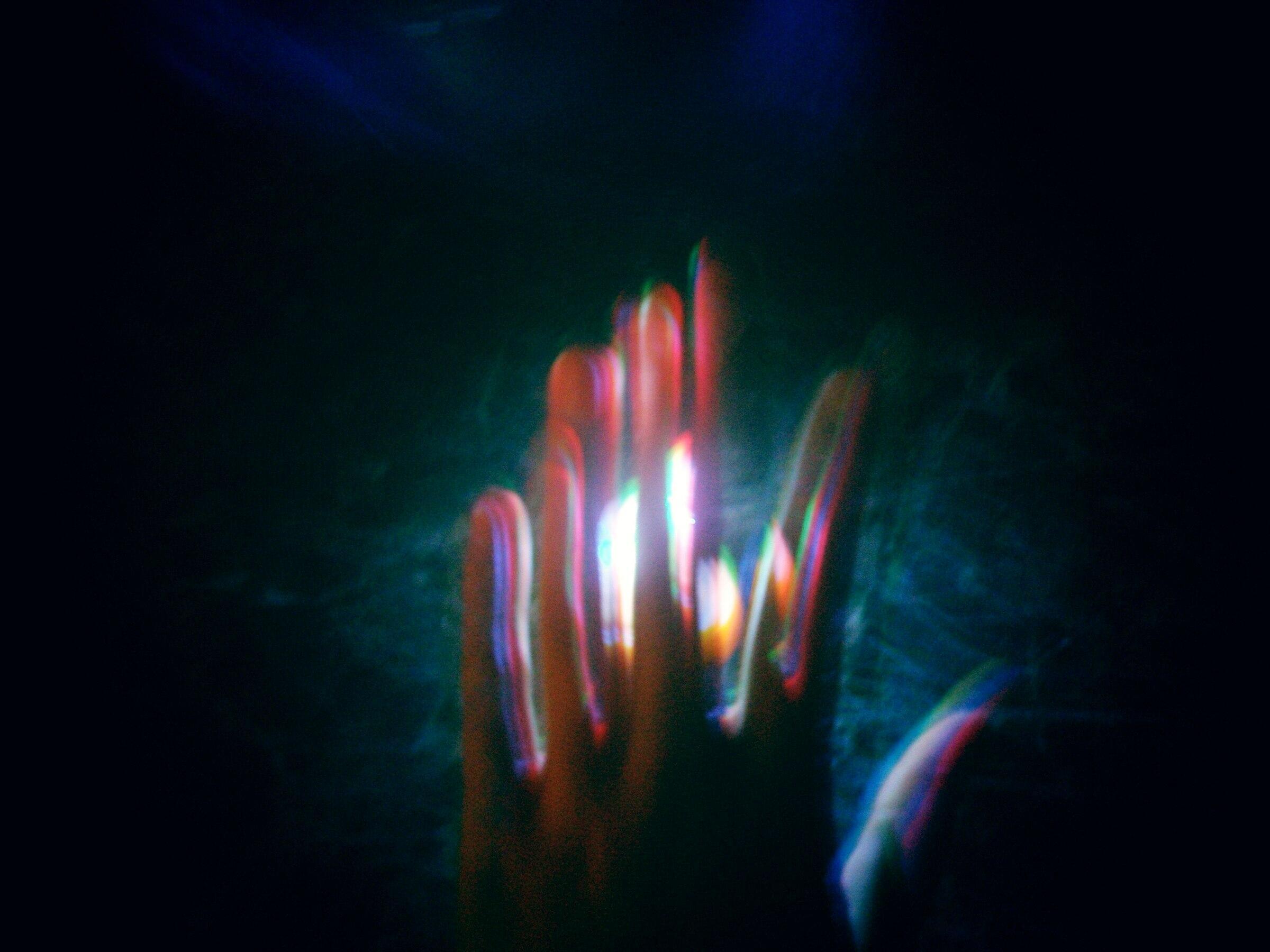 Девушке с Расширенными Зрачками