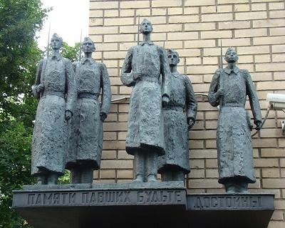 Не обижайте мальчиков войны