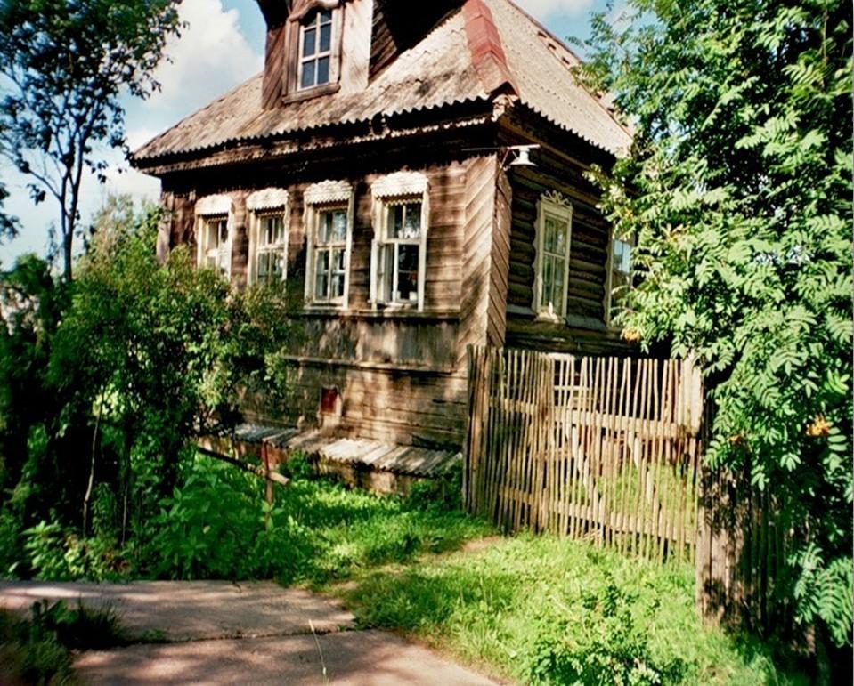 Летняя наша жизнь в старом доме. Старый дом. Старый домик. Старенький дом. Старый домик в деревне.