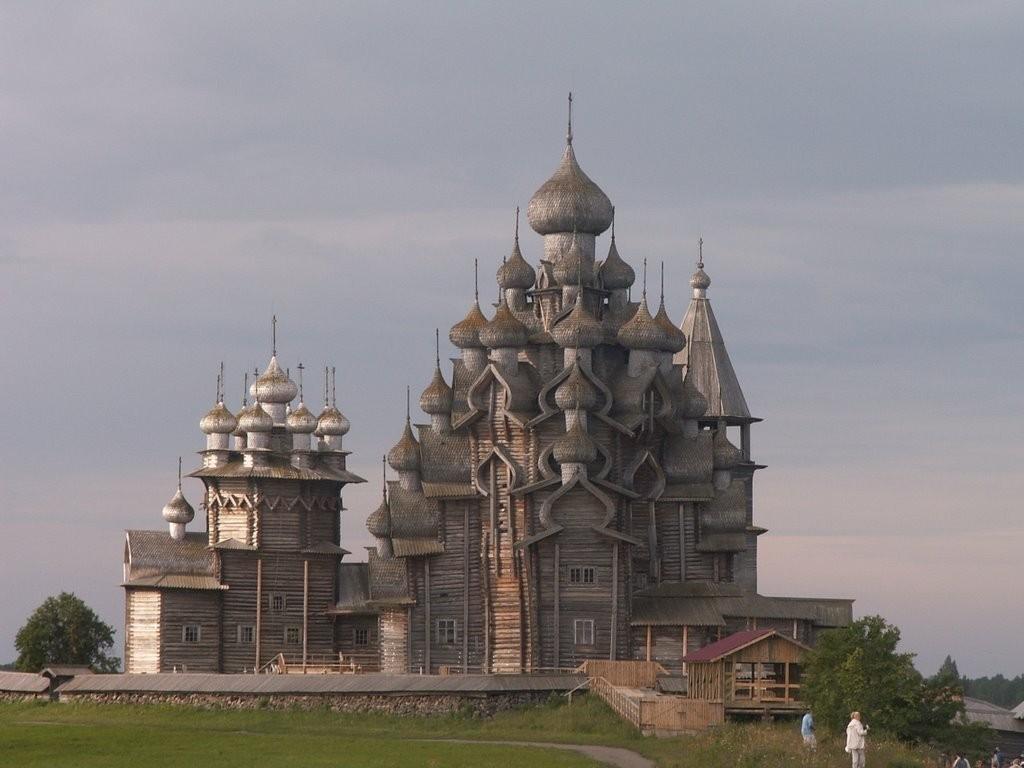 ОСТАВАЯСЬ МУДР