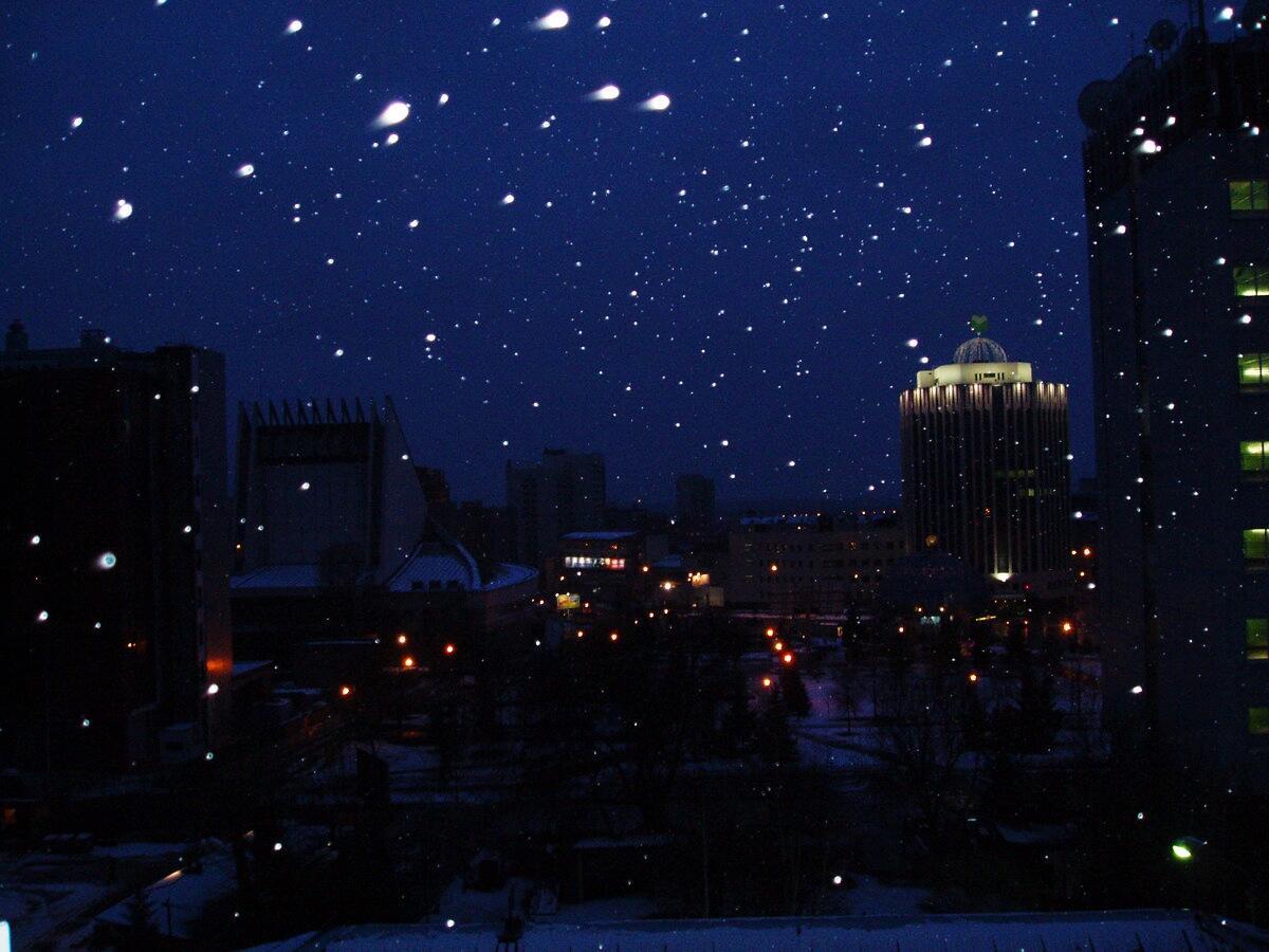 Вечер на улице очень морозный