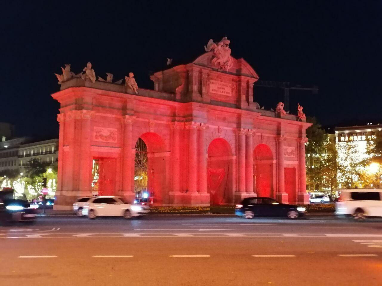 IN URBE I   [В ГОРОДЕ I]