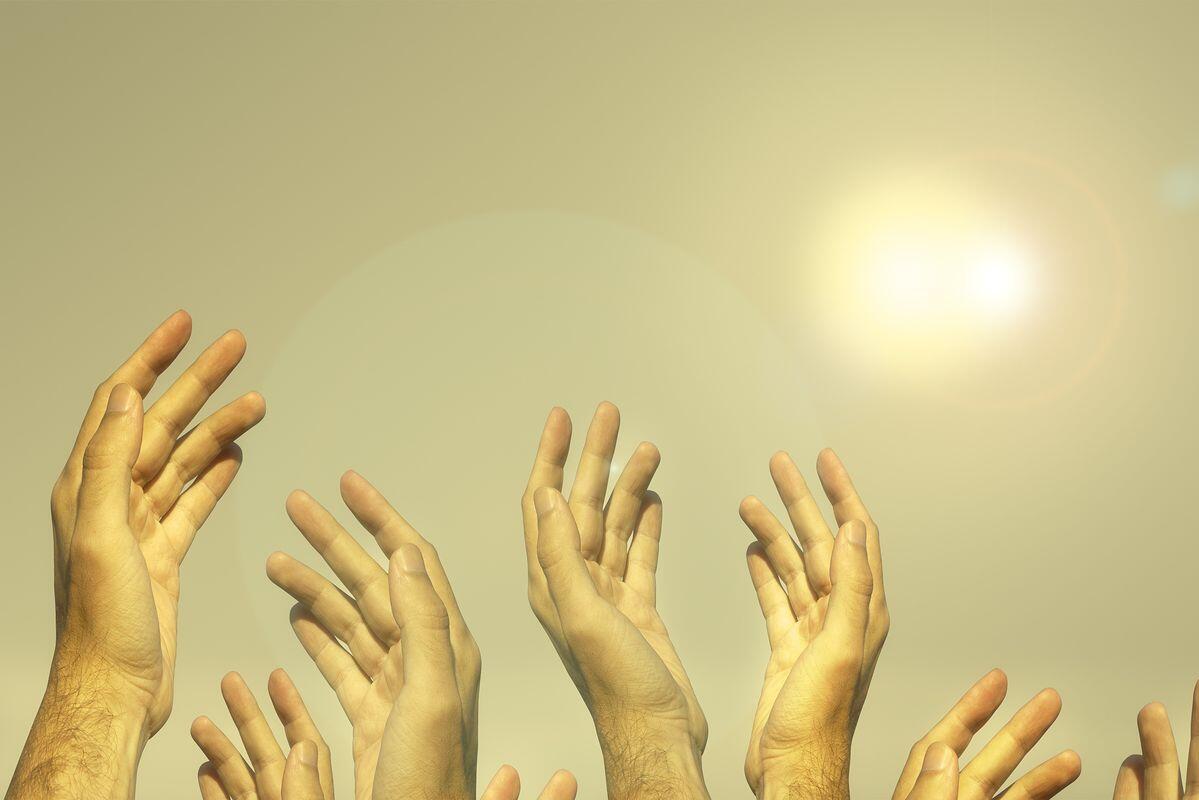 СЛАВЛЕНИЕ СОЛНЦУ 