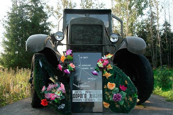 ХЛЕБ ВСЕМУ ГОЛОВА! ЛДЮДИ, БЕРЕГИТЕ МИР! Не дай ,Бог - вам пережить эту действительность!
