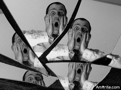 Разбитое зеркало.