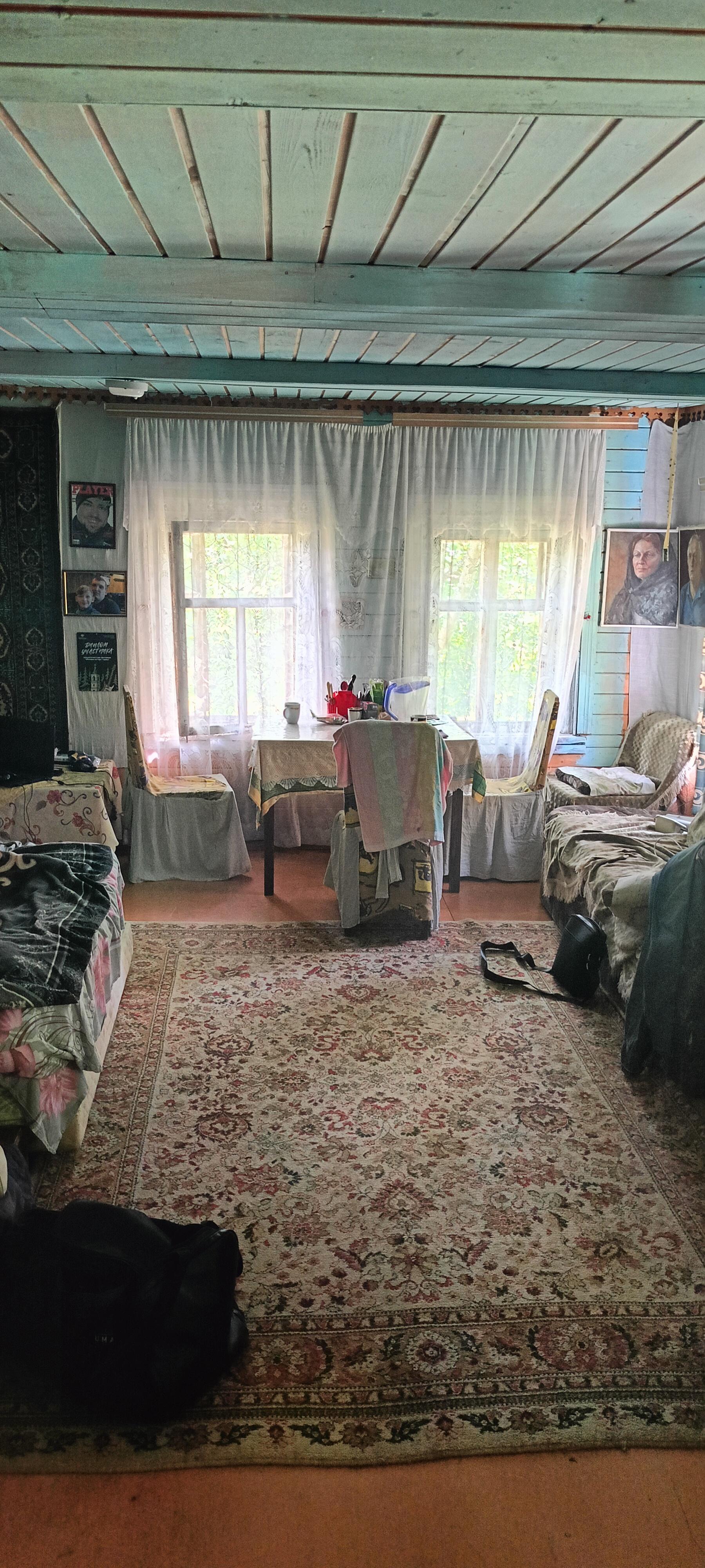 Вхожу сюда, и будто не в себе