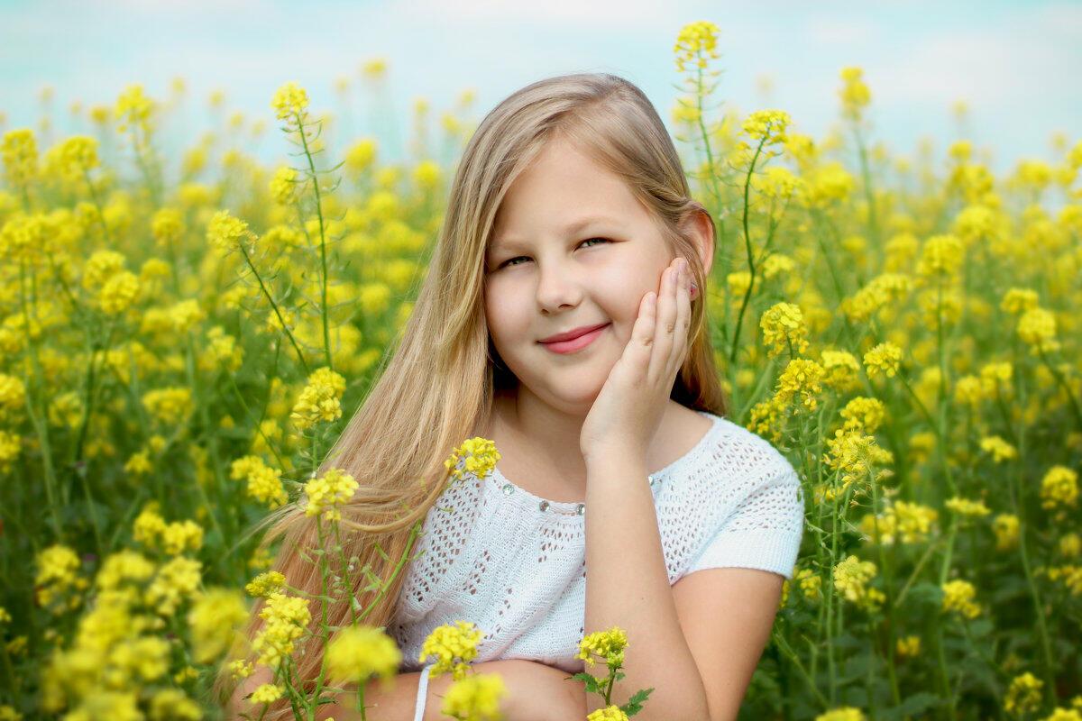 ПЧЕЛА  В  РАБОТЕ  В  ПОЛЕ  СБОР