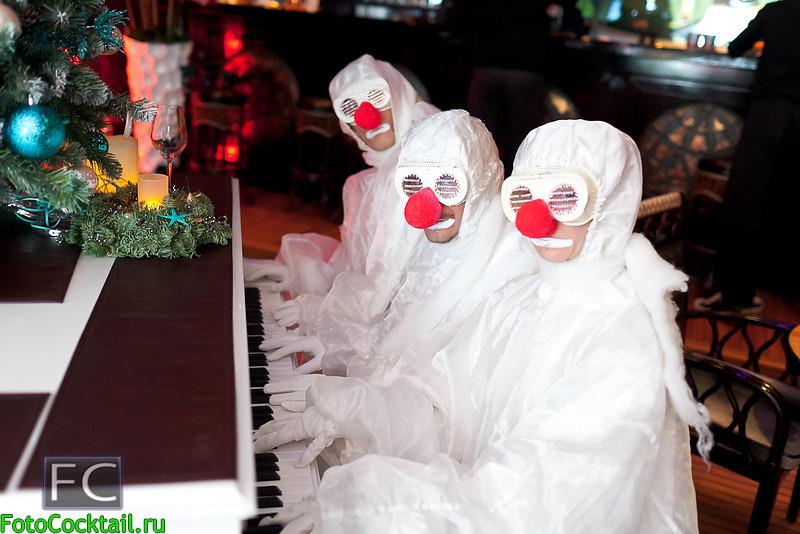 БЕЛЫМ ПО БЕЛОМУ ПРАВДЫ НЕ СКАЖЕШЬ  ... (+аудио)