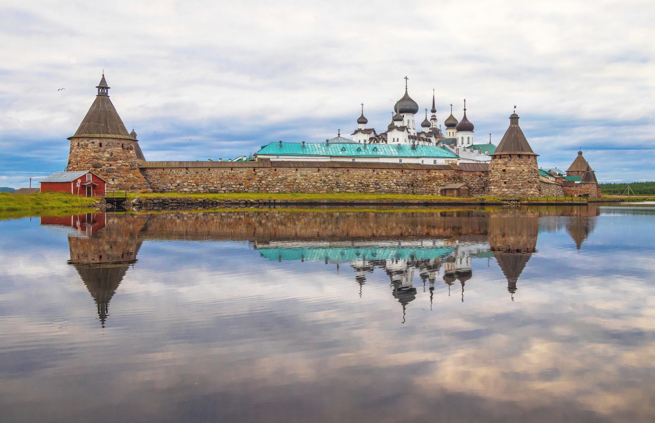 Ты почти корабельный остов