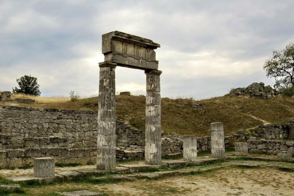 На берег варварских степей