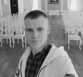 В наше время, к счастью, не желтеют фото