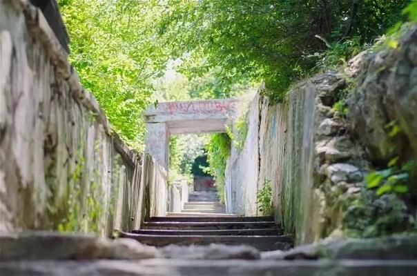 ЛЕСТНИЦА ЛЮБВИ В СИМФЕРОПОЛЕ