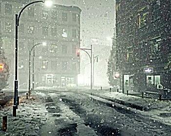 Серебром окутан город