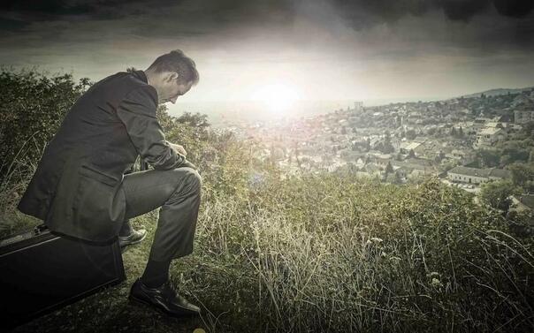 И родным уже не стать