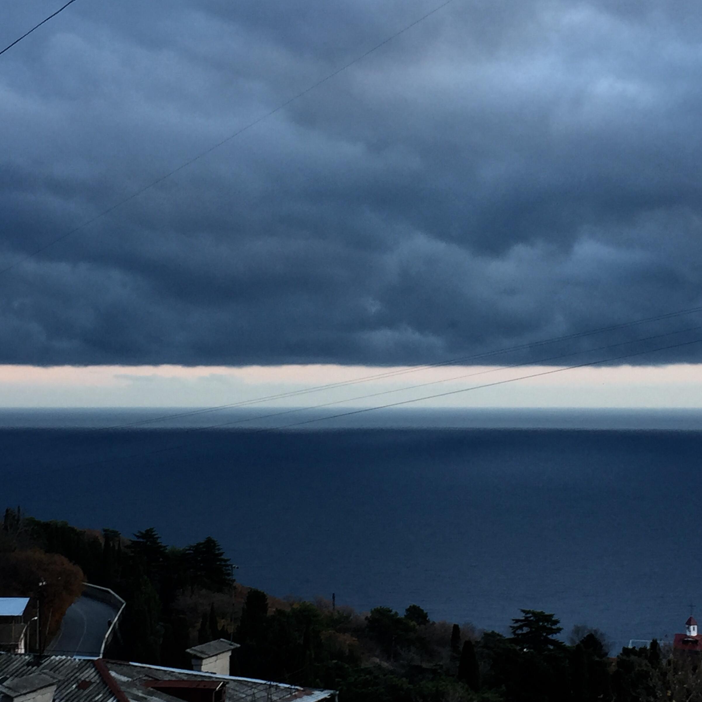 ГОД, ДВАДЦАТЬ ВТОРОЙ