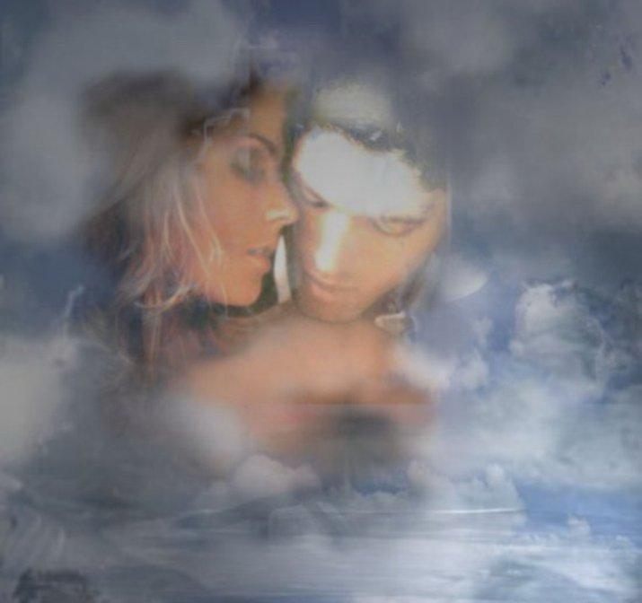 В нежности твоей песни. Влюбленные в облаках. Любовь в тумане. Влюблённые в тумане. Двое влюбленных в тумане.