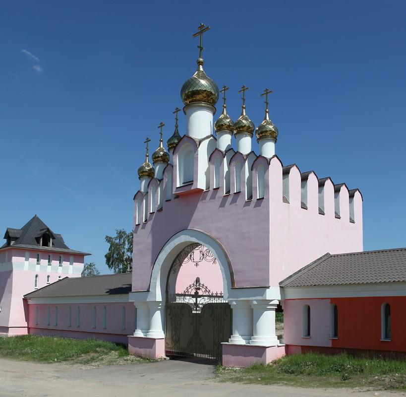 ЗАВОЛОКЛО ВСЁ ДЫМОМ