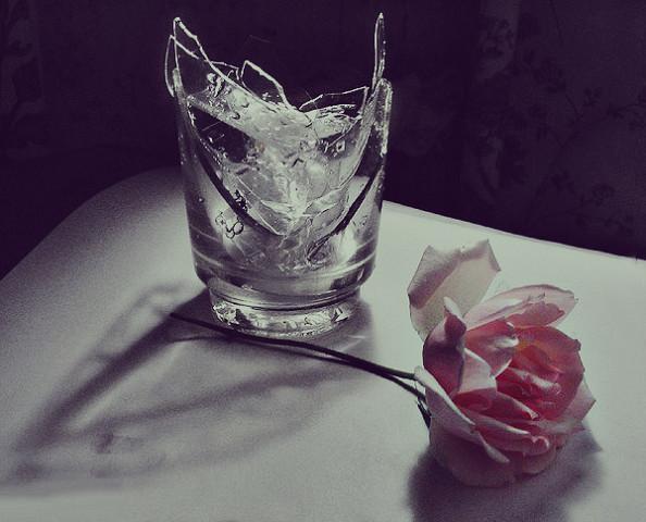 Как просто  женщину обидеть.