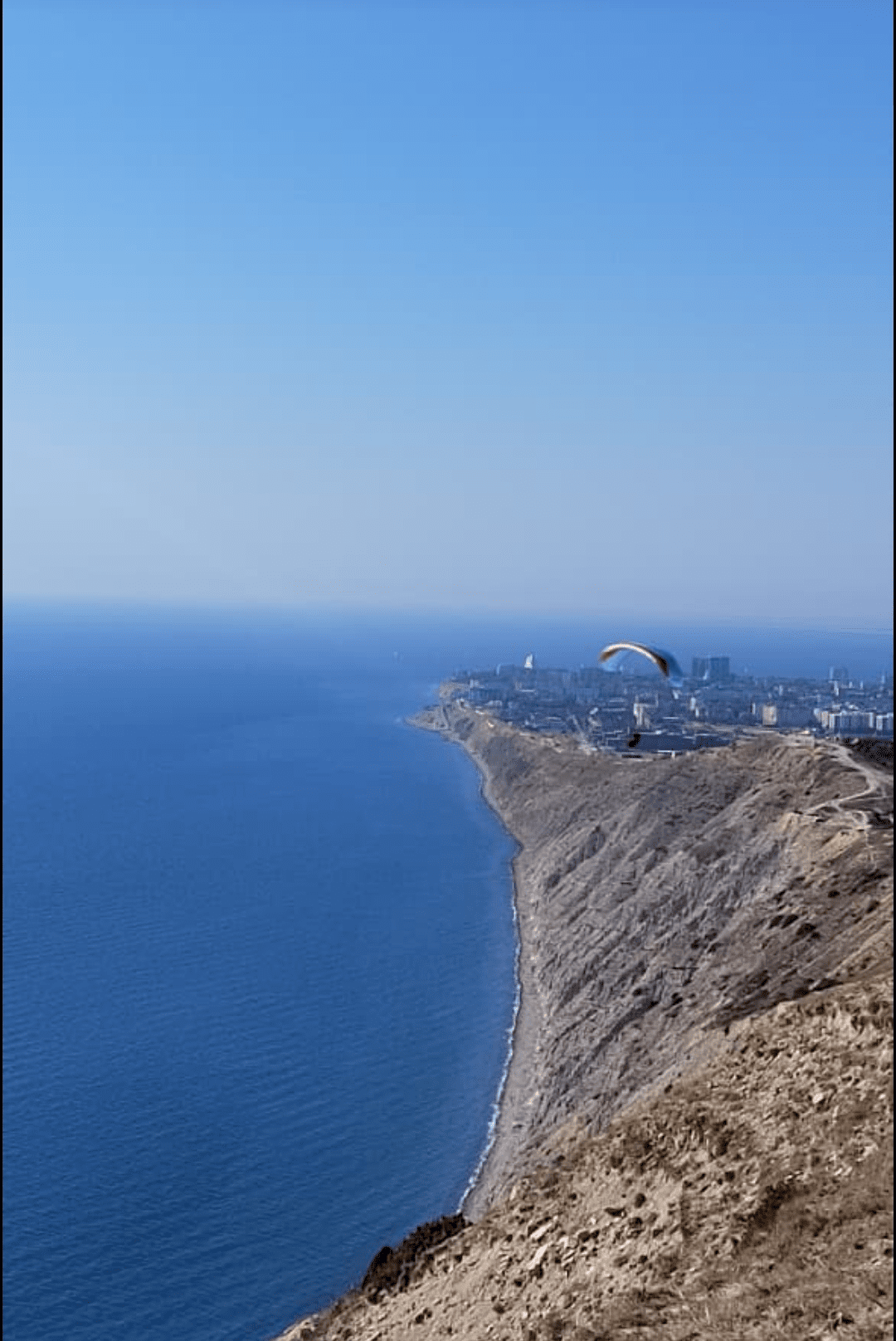 ВЫСОКИЙ БЕРЕГ