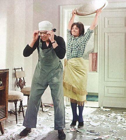 ОПАСНОСТЬ ФЛИРТА ИЛИ ПОД "КОЛПАКОМ" (шуточное)