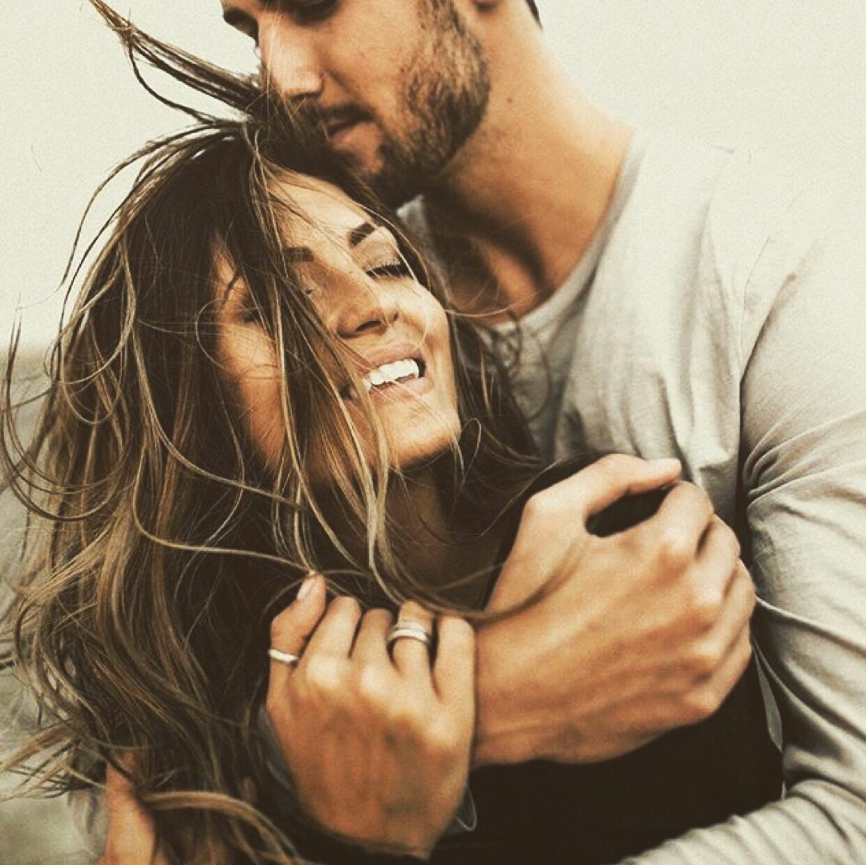 ЛЮБОВЬ ПРИХОДИТ НЕОЖИДАННО